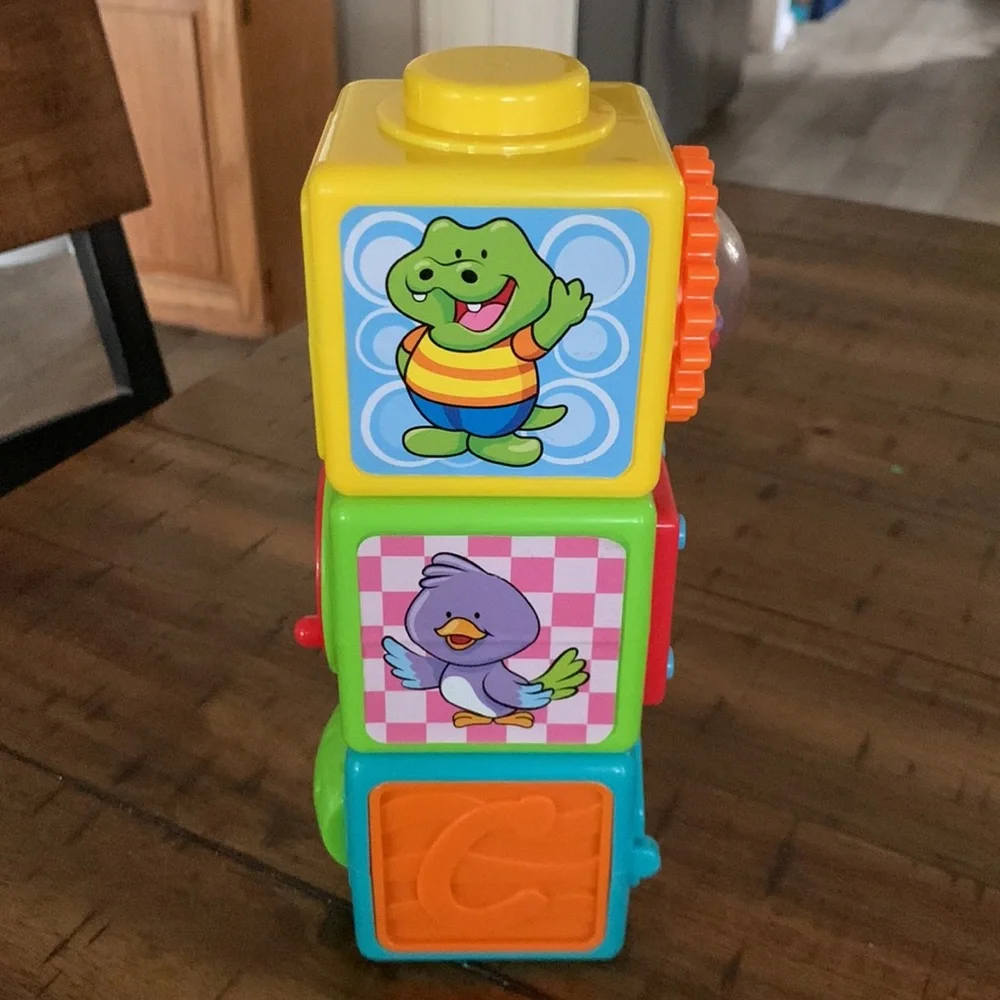 PLAYGO PLASTIC ACTIVITY BLOCKS SET OF 3